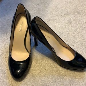 Nine West Patent Leather Pumps size 6.5